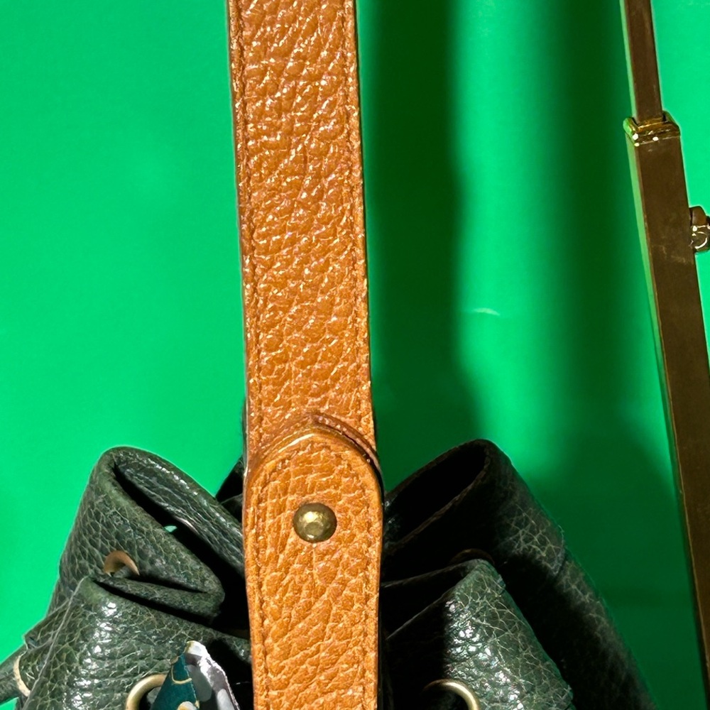 Ralph Lauren Green Leather Bucket Bag 13 “ x 9.5” x 5” w/bag scarf EUC - Picture 5 of 16